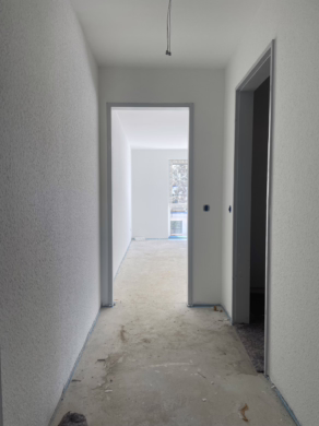 Großzügige Eckwohnung mit Gartenanteil in der TREPTOWER STRAßE 51375 Leverkusen, Erdgeschosswohnung