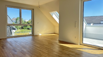 Wohnen mit Komfort: Helle 3-Zimmer-Wohnung mit Loggia 51375 Leverkusen, Dachgeschosswohnung